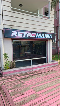 Enseigne Retromania 2